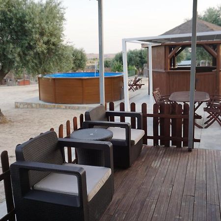 Вилла Cuchi Farm Чинчон Экстерьер фото